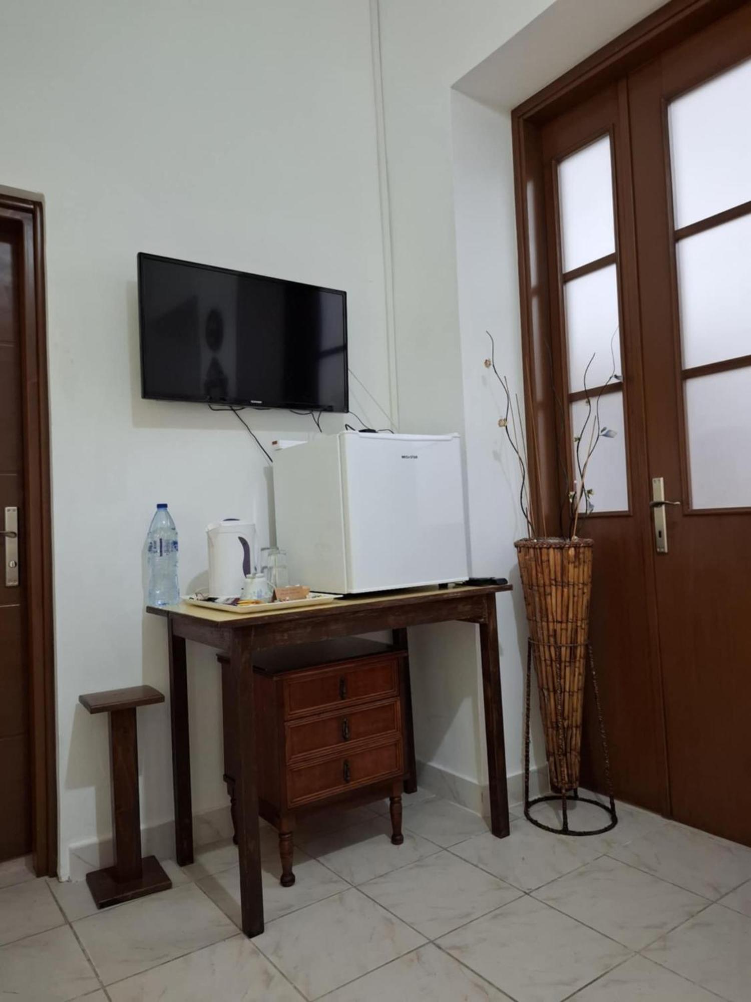 Mystery Garden Guest House ฟามากุสต้า ภายนอก รูปภาพ