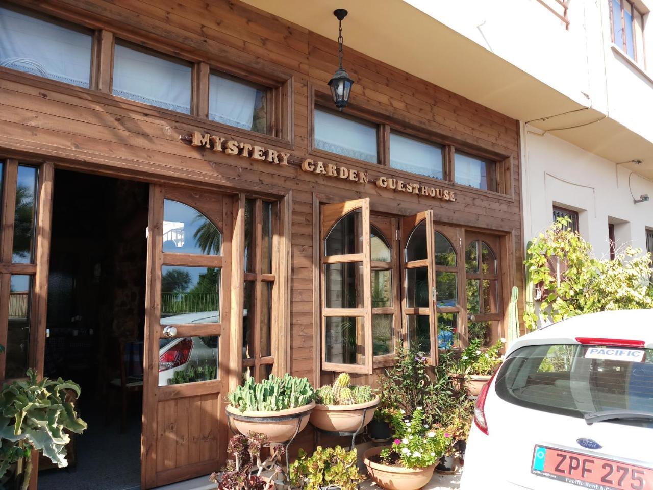 Mystery Garden Guest House ฟามากุสต้า ภายนอก รูปภาพ